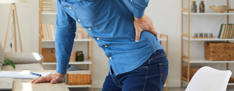 patient needing pinched nerve chiropractor in Santa Rosa, CA